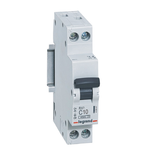 Disjoncteur modulaire 1PN 10A 4500A